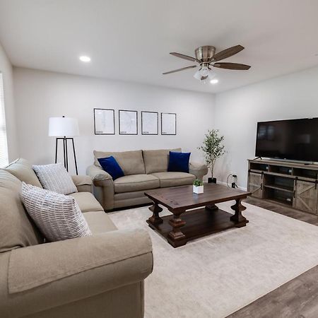 Trailside Townhouse - Close To Downtown & Bike Trails Bentonville Kültér fotó