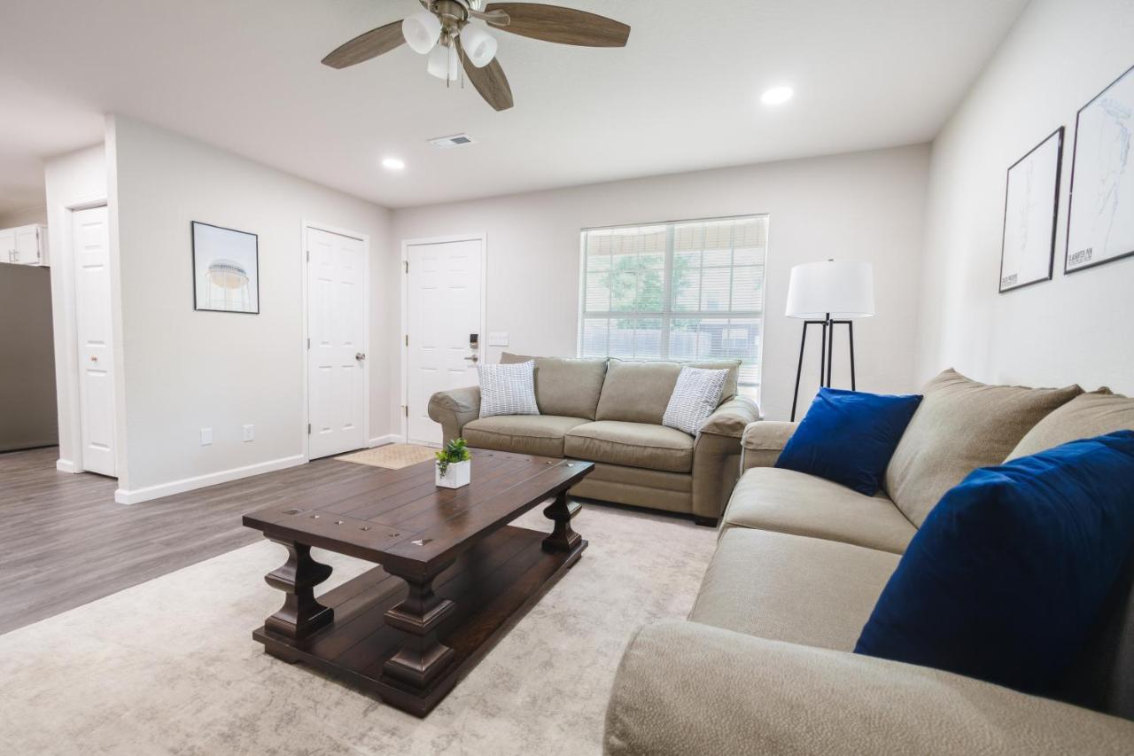 Trailside Townhouse - Close To Downtown & Bike Trails Bentonville Kültér fotó