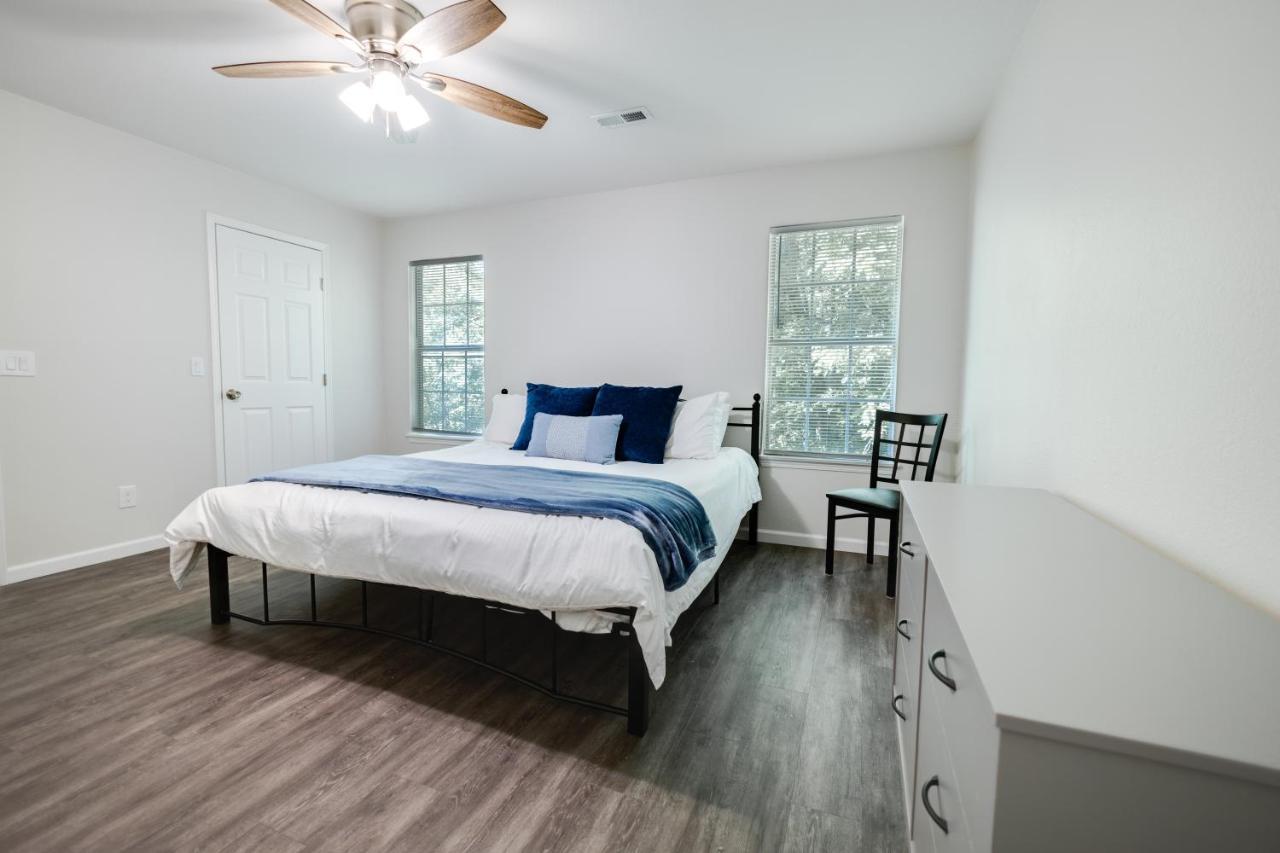 Trailside Townhouse - Close To Downtown & Bike Trails Bentonville Kültér fotó